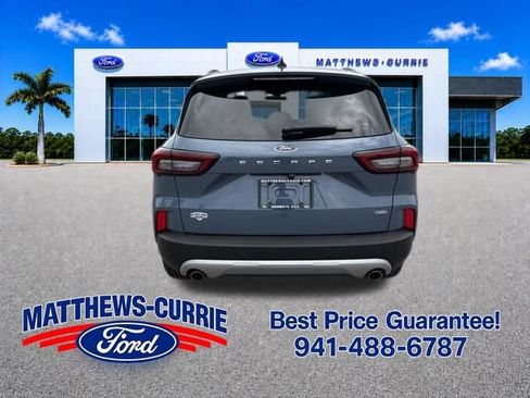 Certified 2024 Ford Escape SE w/ PHEV Premium Package FWD image 5