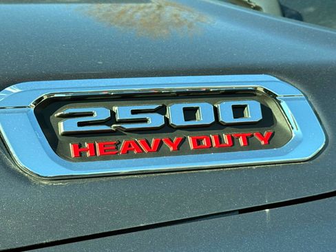 Used 2025 RAM 2500 Laramie AWD/4WD image 7