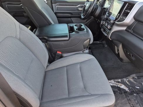 Used 2022 RAM 1500 Big Horn RWD image 32