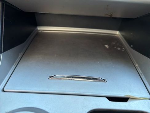 Certified 2023 Ford Explorer XLT w/ Equipment Group 202A image 34