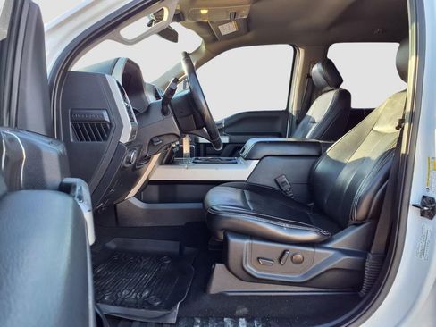 Used 2021 Ford F250 Lariat w/ Lariat Value Package image 31