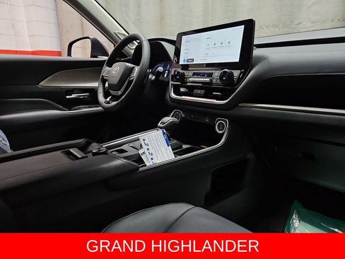 New 2026 Toyota Grand Highlander AWD image 28