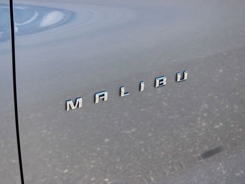 Used 2024 Chevrolet Malibu LT FWD image 18