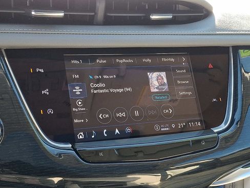 Used 2025 Cadillac XT6 Premium Luxury w/ Technology Package image 18