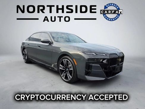 Used 2023 BMW i7 xDrive60 AWD/4WD image 1