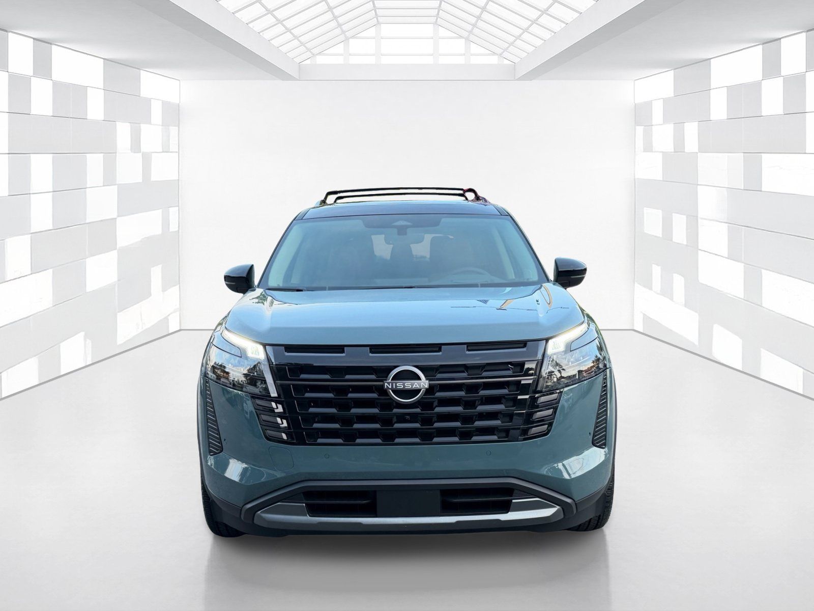Certified 2026 Nissan Pathfinder Platinum FWD image 2