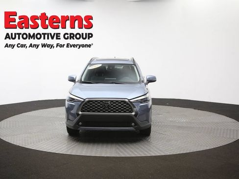 Used 2022 Toyota Corolla Cross XLE w/ Convenience Package AWD/4WD image 53