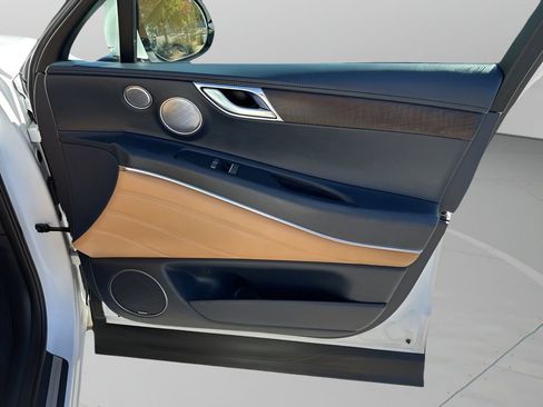 Used 2022 Genesis GV80 3.5T Prestige Signature image 38