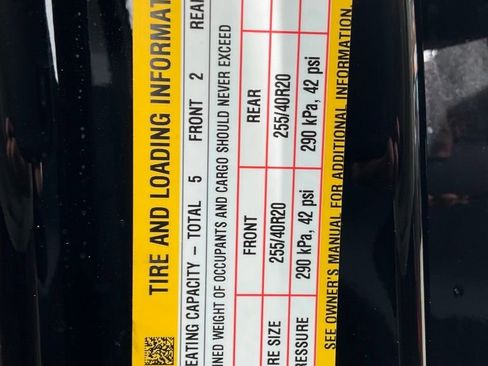 Used 2024 Tesla Model Y Long Range image 21