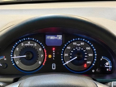 Used 2013 Honda Odyssey EX image 20