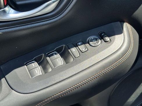 Certified 2024 Honda HR-V Sport image 14