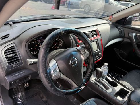 Used 2017 Nissan Altima 2.5 SV FWD image 28