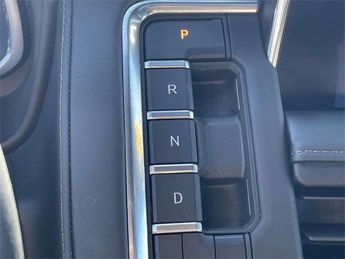 Used 2023 Chevrolet Tahoe High Country image 39