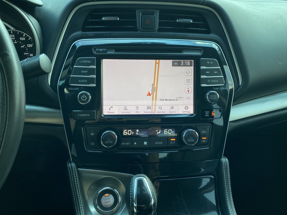 Used 2021 Nissan Maxima 3.5 SV w/ Floor Mat Group FWD image 13