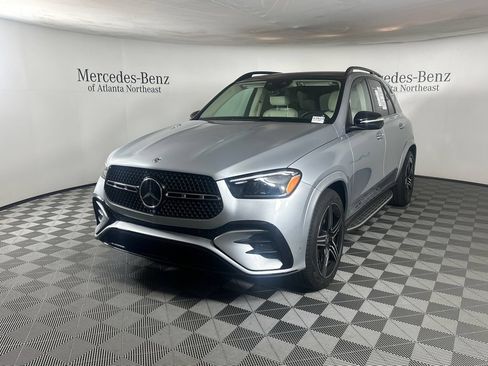 Certified 2026 Mercedes-Benz GLE 450 4MATIC image 3