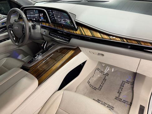Used 2023 Cadillac Escalade Sport Platinum w/ LPO, ONYX Package RWD image 55