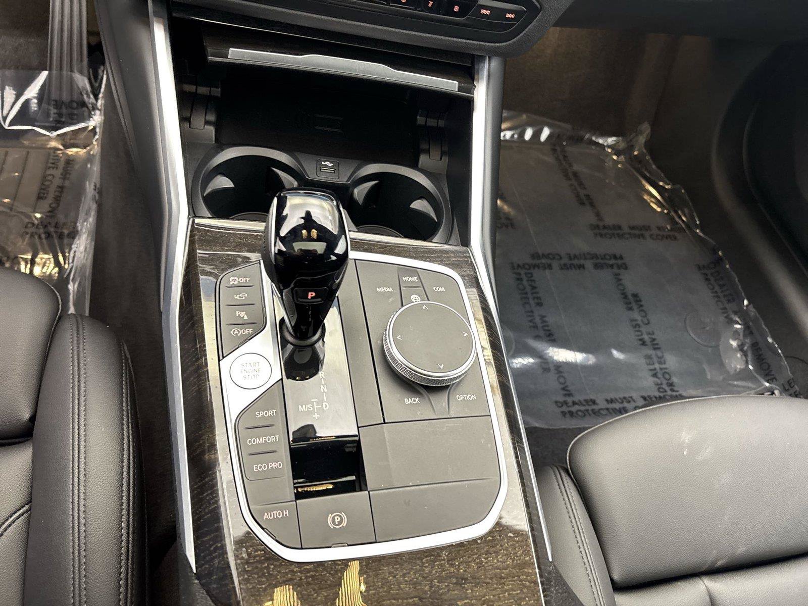 Used 2019 BMW 330i xDrive Sedan w/ Convenience Package AWD/4WD image 23