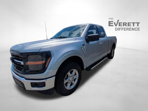 Used 2025 Ford F150 XLT w/ Equipment Group 301A Standard AWD/4WD image 8