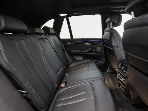 Used 2018 BMW X5 xDrive40e w/ M Sport Package image 26