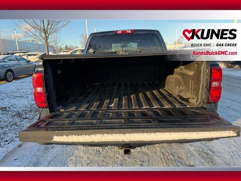 Used 2018 Chevrolet Silverado 1500 LT w/ All Star Edition image 4