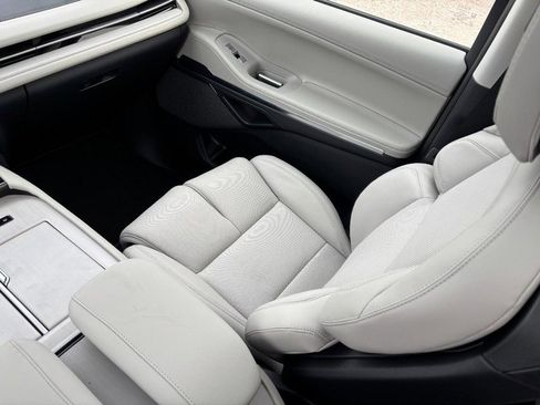 New 2026 Lincoln Navigator L Reserve image 15