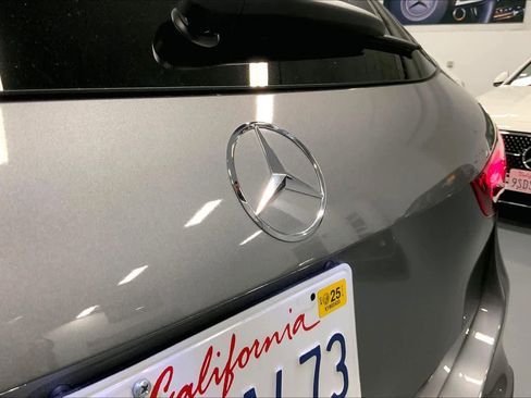 Used 2025 Mercedes-Benz GLA 250 image 9