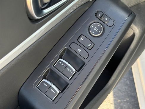 Certified 2025 Acura Integra image 21