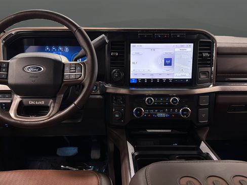 Used 2024 Ford F250 King Ranch AWD/4WD image 11