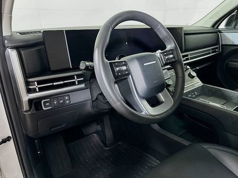 Certified 2025 Hyundai Santa Fe XRT AWD/4WD image 9