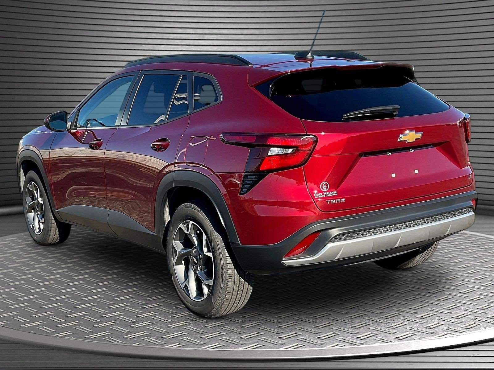 Used 2025 Chevrolet Trax LT w/ LT Convenience Package FWD image 5