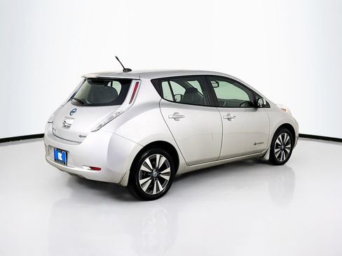Used 2014 Nissan Leaf SL w/ Premium Package FWD image 8
