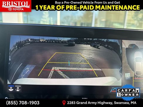 Used 2021 Toyota Venza Limited image 29