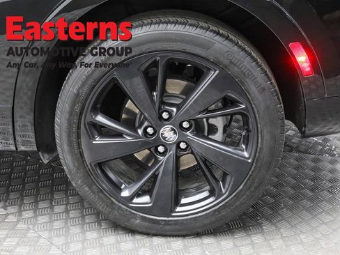 Used 2023 Buick Envision Essence w/ Sport Touring Package image 8