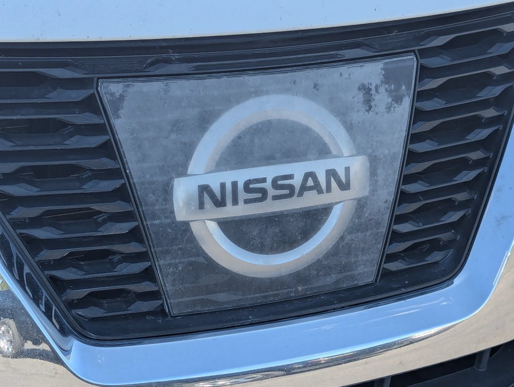 Used 2017 Nissan Rogue SL w/ SL Premium Package AWD/4WD image 11