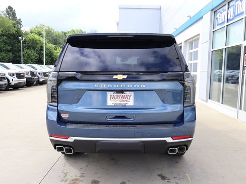 New 2026 Chevrolet Suburban High Country AWD/4WD image 9