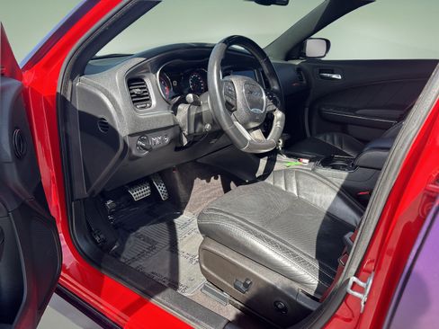 Used 2016 Dodge Charger SRT Hellcat w/ Harman/Kardon Audio Group RWD image 9