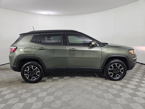 Used 2019 Jeep Compass Trailhawk w/ Cold Weather Group AWD/4WD image 8