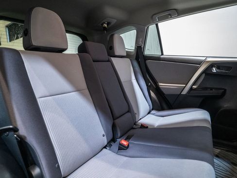 Used 2015 Toyota RAV4 XLE image 33