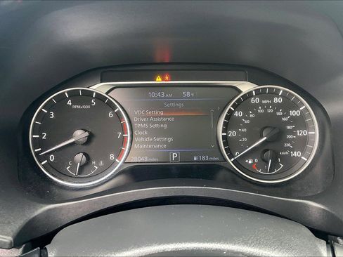 Used 2024 Nissan Altima 2.5 SR w/ SR Premium Package FWD image 25