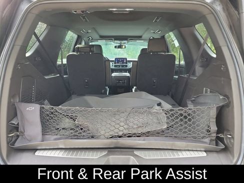 Used 2021 Chevrolet Tahoe Z71 w/ Luxury Package AWD/4WD image 15