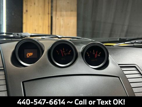 Used 2005 Nissan 350Z Touring w/ (K96) Aerodynamics Pkg image 24