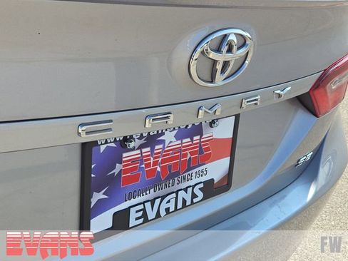Certified 2024 Toyota Camry SE image 4