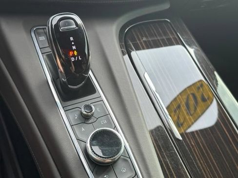 Certified 2023 Cadillac Escalade Premium Luxury w/ LPO, Radiant Package AWD/4WD image 37