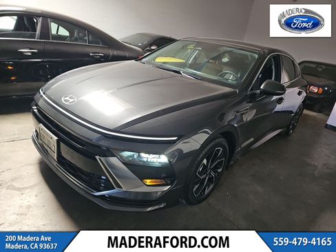Used 2024 Hyundai Sonata SEL FWD image 1
