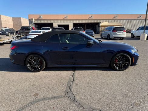 Used 2022 BMW M440i Convertible RWD image 4