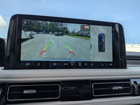 New 2026 Lincoln Aviator AWD image 26