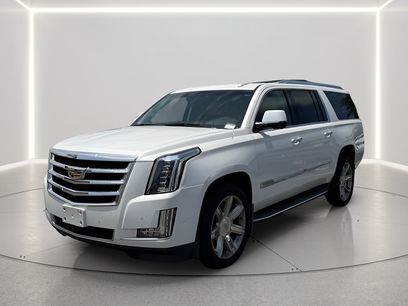 Used 2017 Cadillac Escalade ESV Luxury