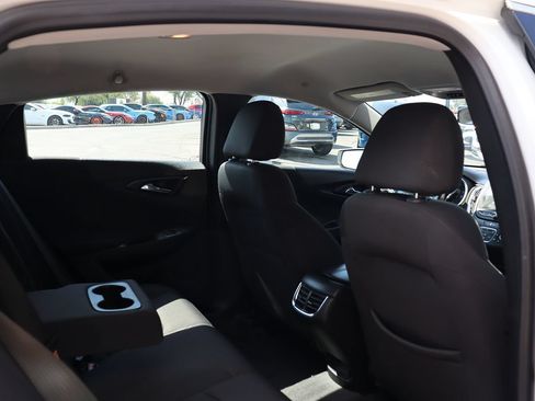 Used 2023 Chevrolet Malibu LT FWD image 28