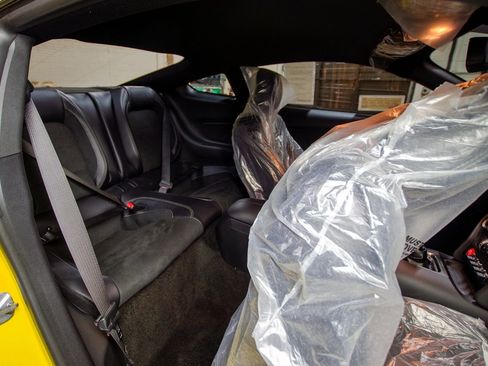 Used 2016 Ford Mustang Shelby GT350 w/ Technology Package image 37