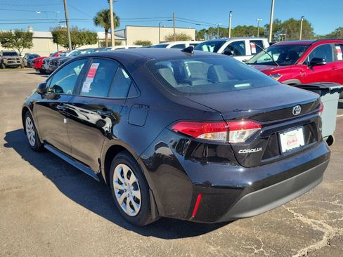 New 2026 Toyota Corolla LE image 4